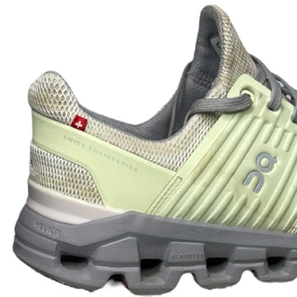 On Cloud Cloudswift Women's Running Shoes Sz 7 Ice / Oasis Cushion Performance - Picture 9 of 14